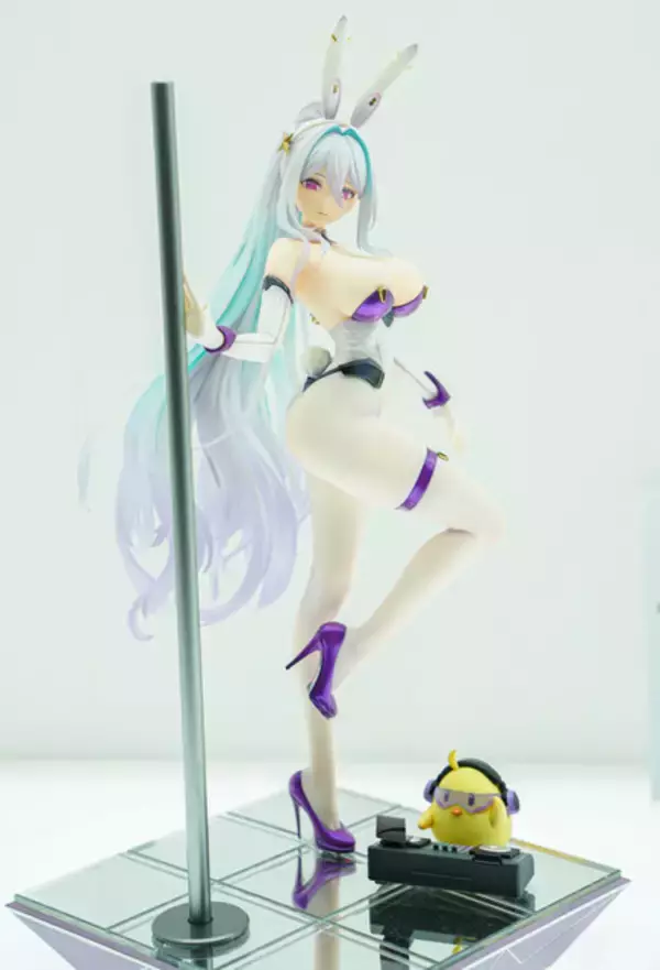 「『アズレン』美麗フィギュアが集結！“バニー姿”のシリアスや信濃、“レースクイーン”ニュージャージー、そして“天使”なユニコーンまで 魅力が大爆発【WF2026冬】」の画像