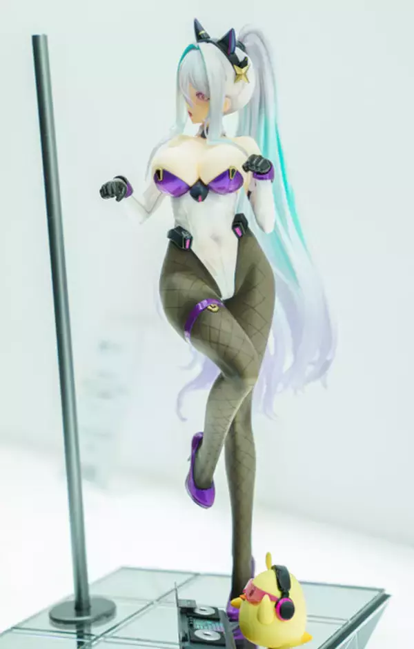「『アズレン』美麗フィギュアが集結！“バニー姿”のシリアスや信濃、“レースクイーン”ニュージャージー、そして“天使”なユニコーンまで 魅力が大爆発【WF2026冬】」の画像