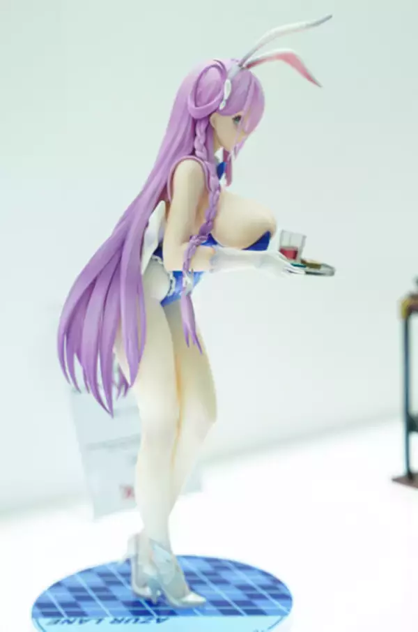 「『アズレン』美麗フィギュアが集結！“バニー姿”のシリアスや信濃、“レースクイーン”ニュージャージー、そして“天使”なユニコーンまで 魅力が大爆発【WF2026冬】」の画像