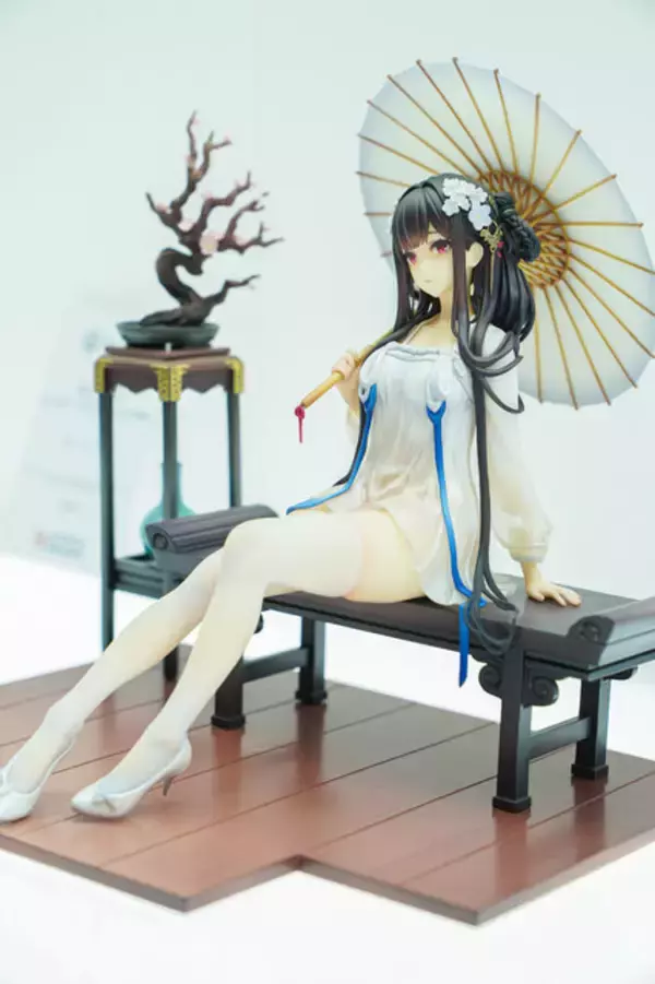 「『アズレン』美麗フィギュアが集結！“バニー姿”のシリアスや信濃、“レースクイーン”ニュージャージー、そして“天使”なユニコーンまで 魅力が大爆発【WF2026冬】」の画像