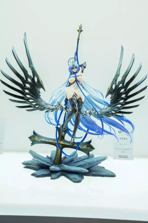 「『アズレン』美麗フィギュアが集結！“バニー姿”のシリアスや信濃、“レースクイーン”ニュージャージー、そして“天使”なユニコーンまで 魅力が大爆発【WF2026冬】」の画像