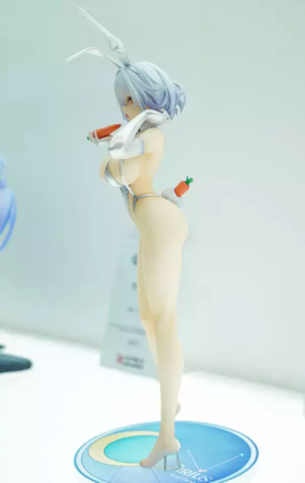 「『アズレン』美麗フィギュアが集結！“バニー姿”のシリアスや信濃、“レースクイーン”ニュージャージー、そして“天使”なユニコーンまで 魅力が大爆発【WF2026冬】」の画像