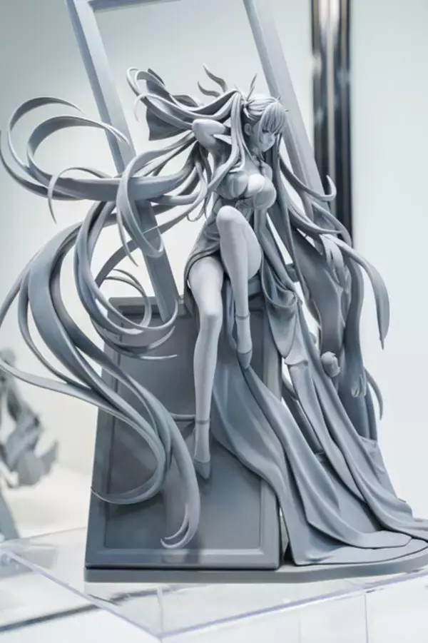 「『アズレン』美麗フィギュアが集結！“バニー姿”のシリアスや信濃、“レースクイーン”ニュージャージー、そして“天使”なユニコーンまで 魅力が大爆発【WF2026冬】」の画像