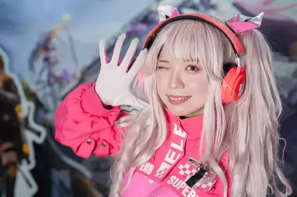 「【コスプレ】ラバースーツに大胆ポーズがセクシー！『NIKKE』アリスがかわいい人気レイヤー・千夢【プレイバック記事】」の画像