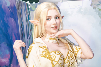 “リアルエルフ”が出現！？透明感あふれる美貌と非現実的な光景に脳がバグる『リネージュII』エヴァサービス記念パッケージ発売記念イベントレポ