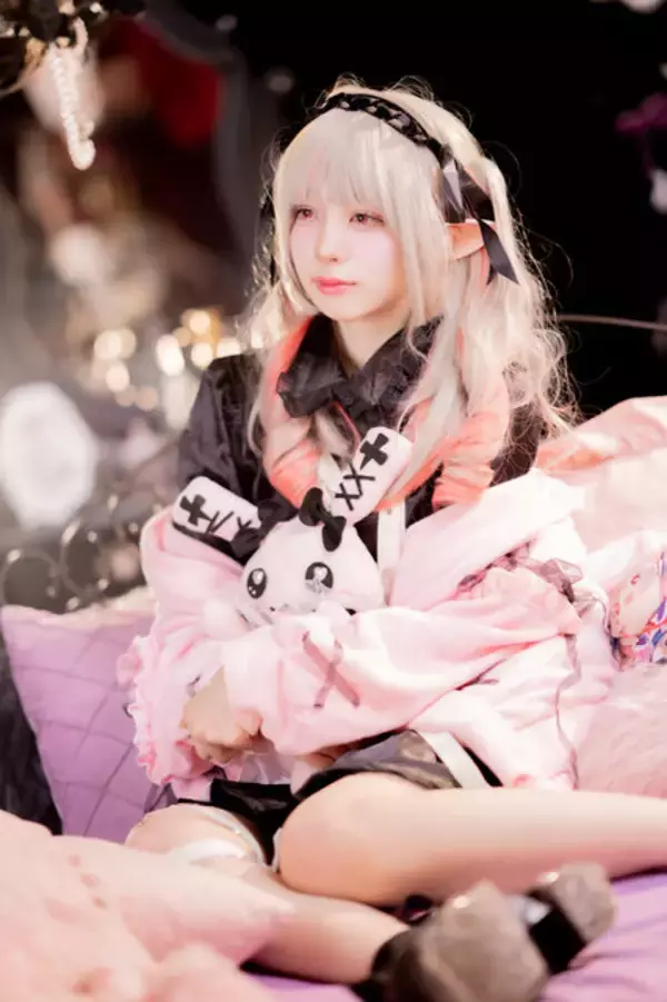 「【コスプレ】1月15日は「にじさんじ」魔界ノりりむの誕生日！甘え上手な「姫」キャラに惹かれる美女レイヤーまとめ【写真37枚】」の画像