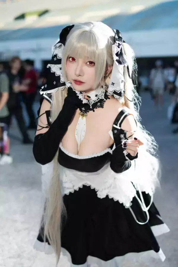 「【コスプレ】重戦車級の美ボディで愛らしさマシマシ！香港美女による『アズレン』フォーミダブルにハートを撃ち抜かれた【写真9枚】」の画像