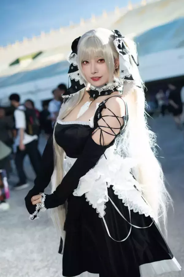 「【コスプレ】重戦車級の美ボディで愛らしさマシマシ！香港美女による『アズレン』フォーミダブルにハートを撃ち抜かれた【写真9枚】」の画像