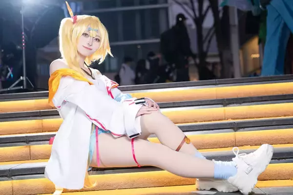 「【コスプレ】美脚ポーズの雷電将軍にミステリアスなレゼ、にじさんじの人気VTuberまで「アコスタさいたま」美女レイヤー9選【写真44枚】」の画像