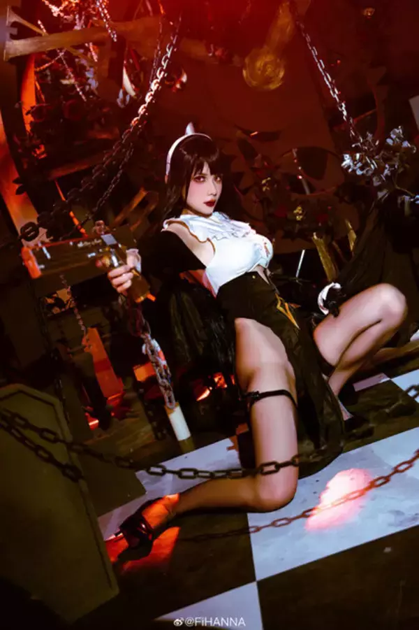 「【コスプレ】ちょっぴりセクシーなハロウィンをお届け！シスターや魔女っ子など魅惑の衣装に身を包んだ美女レイヤーまとめ【写真45枚】」の画像