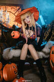 「【コスプレ】ちょっぴりセクシーなハロウィンをお届け！シスターや魔女っ子など魅惑の衣装に身を包んだ美女レイヤーまとめ【写真45枚】」の画像24