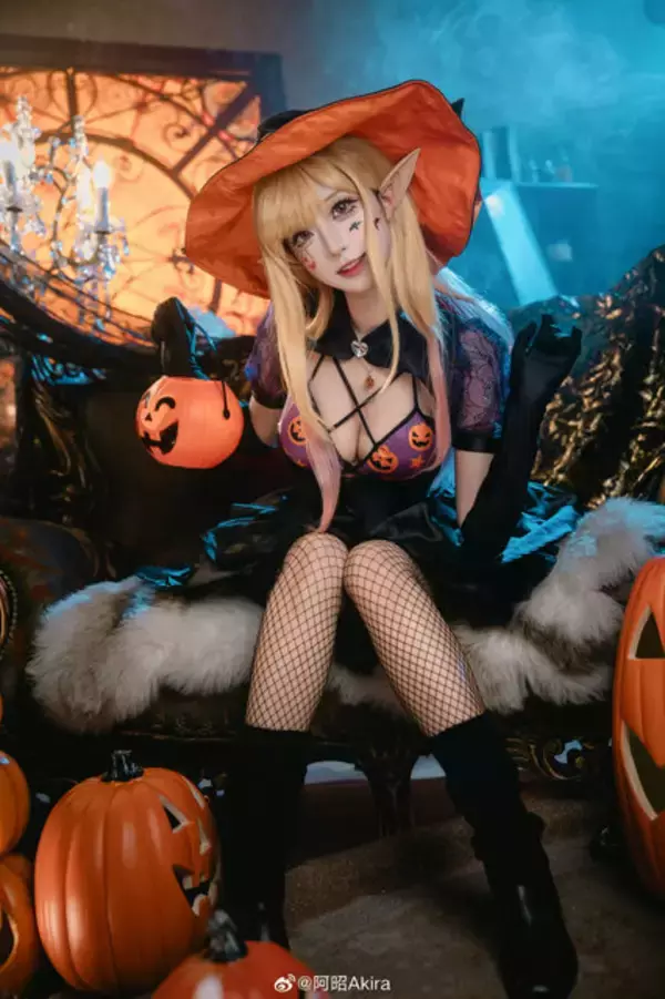 「【コスプレ】ちょっぴりセクシーなハロウィンをお届け！シスターや魔女っ子など魅惑の衣装に身を包んだ美女レイヤーまとめ【写真45枚】」の画像