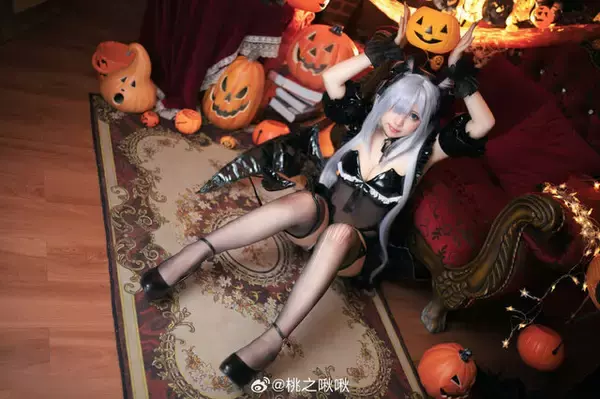 「【コスプレ】ちょっぴりセクシーなハロウィンをお届け！シスターや魔女っ子など魅惑の衣装に身を包んだ美女レイヤーまとめ【写真45枚】」の画像