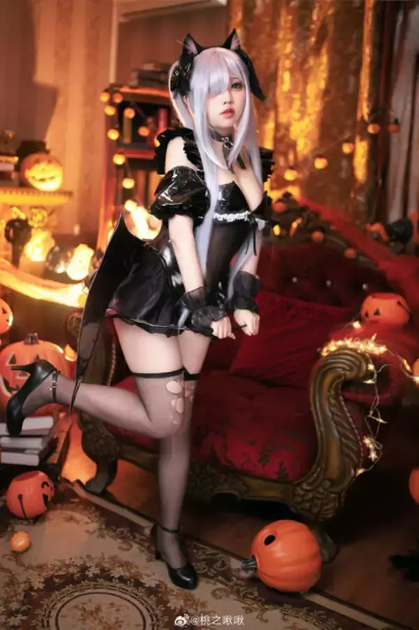 「【コスプレ】ちょっぴりセクシーなハロウィンをお届け！シスターや魔女っ子など魅惑の衣装に身を包んだ美女レイヤーまとめ【写真45枚】」の画像