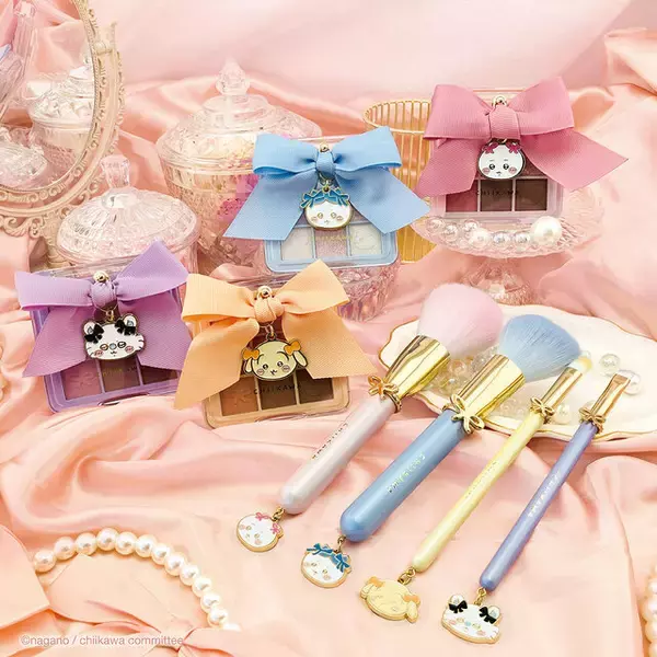 「「ちいかわ」お正月グッズから“草むしり検定証”まで新商品多数！本日12月19日11時ちいかわマーケットにて発売、5周年キャンペーンも実施」の画像