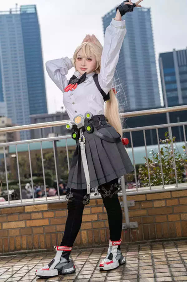 「【コスプレ】タイトなショーパンが似合う『ゼンゼロ』リシュア！イケてるギャルも参戦の「アコスタ池袋」美女レイヤー9選【写真42枚】」の画像