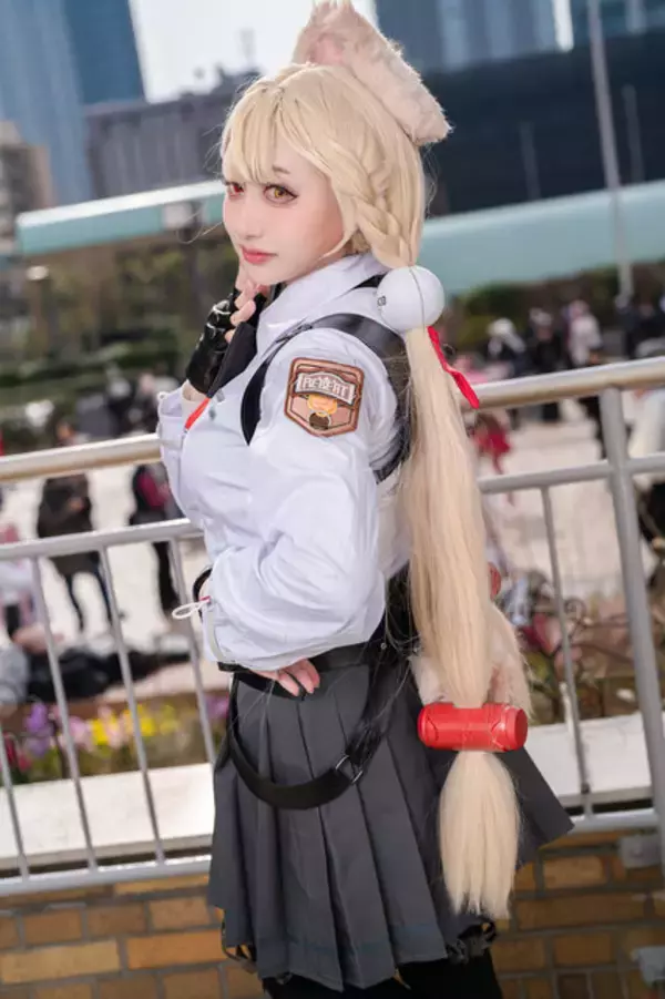 「【コスプレ】タイトなショーパンが似合う『ゼンゼロ』リシュア！イケてるギャルも参戦の「アコスタ池袋」美女レイヤー9選【写真42枚】」の画像