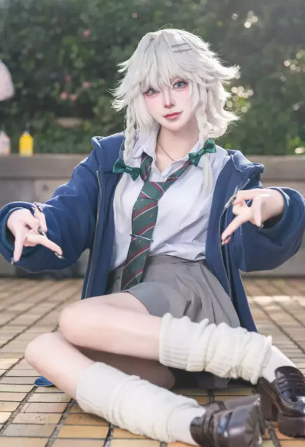 「【コスプレ】タイトなショーパンが似合う『ゼンゼロ』リシュア！イケてるギャルも参戦の「アコスタ池袋」美女レイヤー9選【写真42枚】」の画像