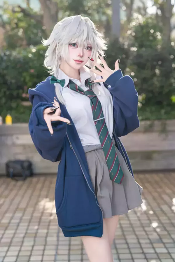 「【コスプレ】タイトなショーパンが似合う『ゼンゼロ』リシュア！イケてるギャルも参戦の「アコスタ池袋」美女レイヤー9選【写真42枚】」の画像