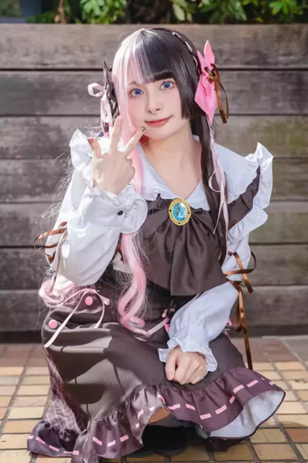 「【コスプレ】美くびれが眩しい『NIKKE』レッドフード、お団子頭が可愛い月野うさぎや『学マス』まで「アコスタ池袋」美女レイヤー9選【写真42枚】」の画像