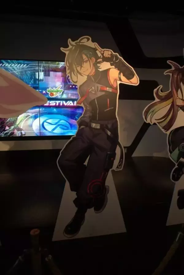 「お台場がストライカーの聖地に！コラボグッズ盛りだくさんの「ジョイポリス×モンスターストライク STRIKER FESTIVAL」レポート」の画像