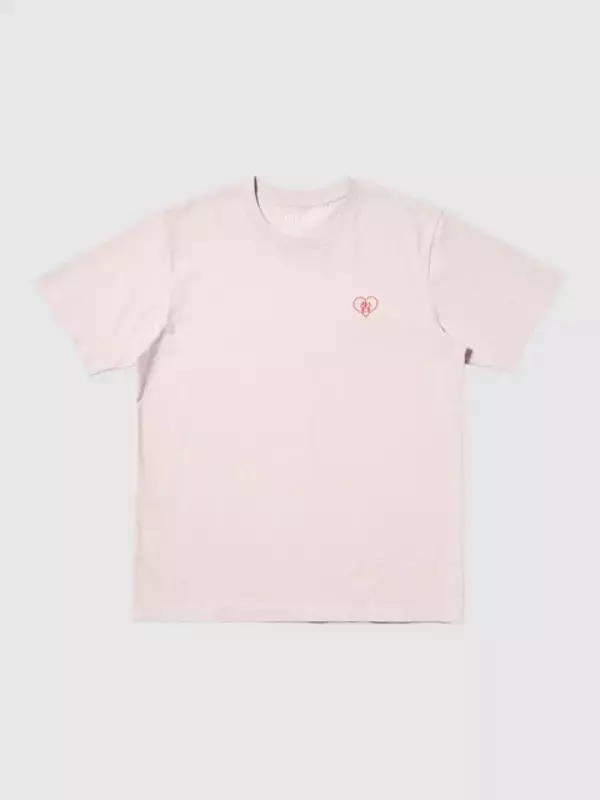 「ワンピース、【推しの子】など7作品！ユニクロの「集英社100周年UT」第2弾が最高に豪華」の画像