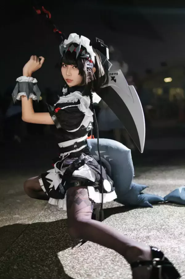 「【コスプレ】黒タイツ&ハイヒールの美脚を披露！台湾美女による『ゼンゼロ』エレン・ジョー【写真8枚】」の画像