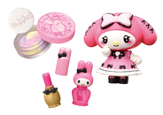 マイメロディとクロミが“スウィート＆ゴシック”にメイクアップ！可愛い家具やコスメグッズなどフィギュアセット全8種