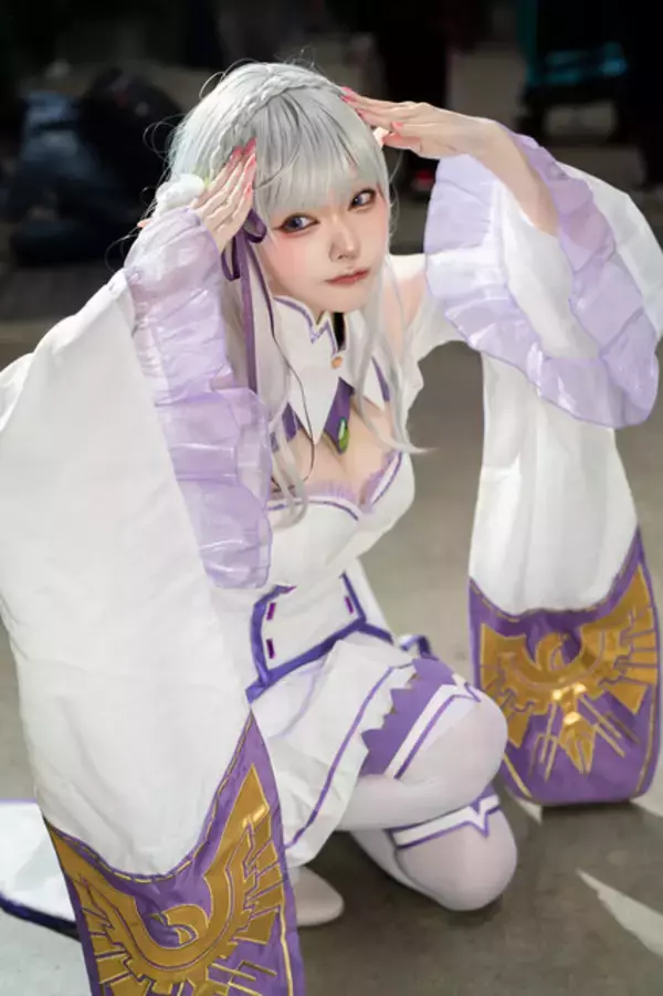 「【コスプレ】ミクにリリエル、エミリアにトワ様が「ニコニコ超会議2025」に勢揃い！天使な美女レイヤー9選【写真42枚】」の画像