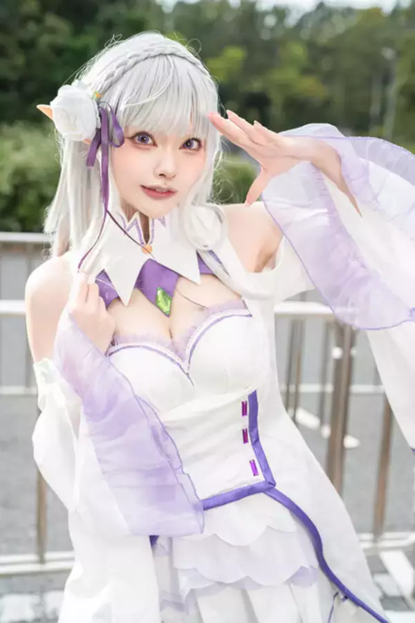 「【コスプレ】ミクにリリエル、エミリアにトワ様が「ニコニコ超会議2025」に勢揃い！天使な美女レイヤー9選【写真42枚】」の画像