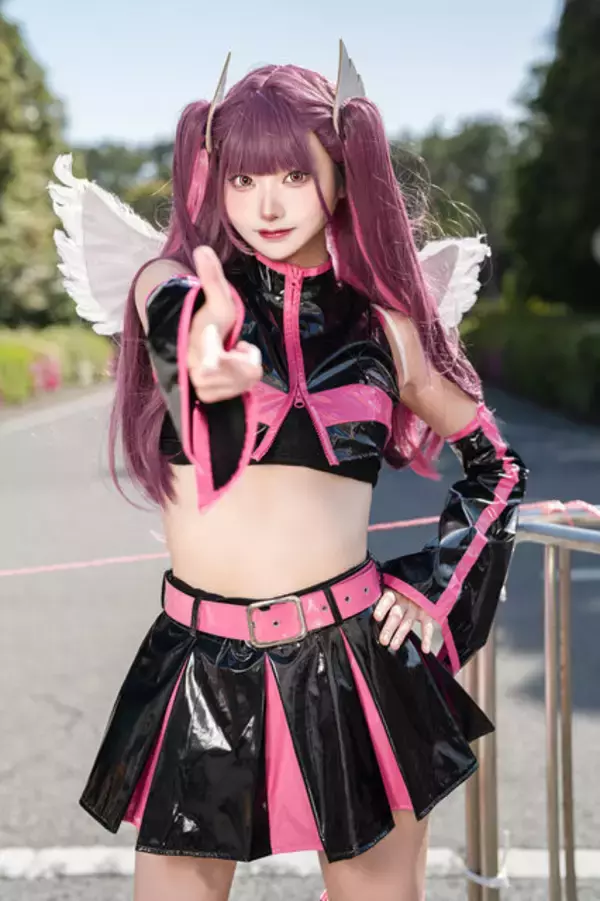 「【コスプレ】ミクにリリエル、エミリアにトワ様が「ニコニコ超会議2025」に勢揃い！天使な美女レイヤー9選【写真42枚】」の画像