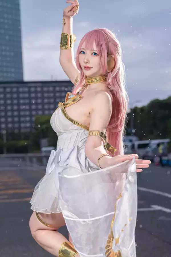 「【コスプレ】ミクにリリエル、エミリアにトワ様が「ニコニコ超会議2025」に勢揃い！天使な美女レイヤー9選【写真42枚】」の画像