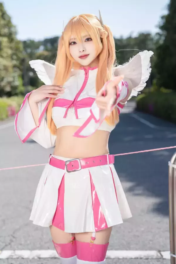 「【コスプレ】ミクにリリエル、エミリアにトワ様が「ニコニコ超会議2025」に勢揃い！天使な美女レイヤー9選【写真42枚】」の画像