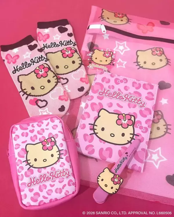 「ハローキティが平成ギャルに！ヒョウ柄や蝶に包まれた限定グッズがサンキューマートで発売決定」の画像