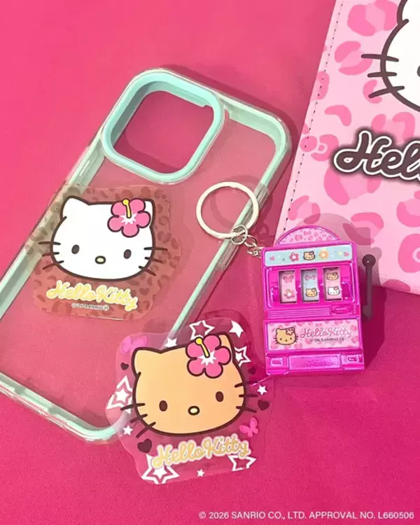 「ハローキティが平成ギャルに！ヒョウ柄や蝶に包まれた限定グッズがサンキューマートで発売決定」の画像