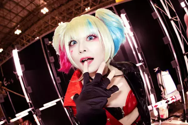 【コスプレ】ハーレイ・クインからヒロアカまで国内外の人気キャラ揃い踏み！「東京コミコン2025」美麗レイヤー9選【写真42枚】