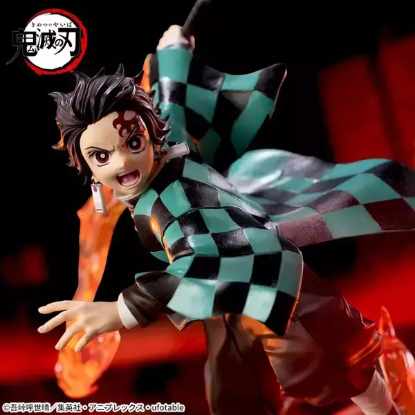 「「鬼滅の刃」無限城編での熾烈な戦闘シーンが立体化！竈門炭治郎、冨岡義勇、猗窩座のエフェクト付きプライズフィギュアが2月26日より順次展開」の画像