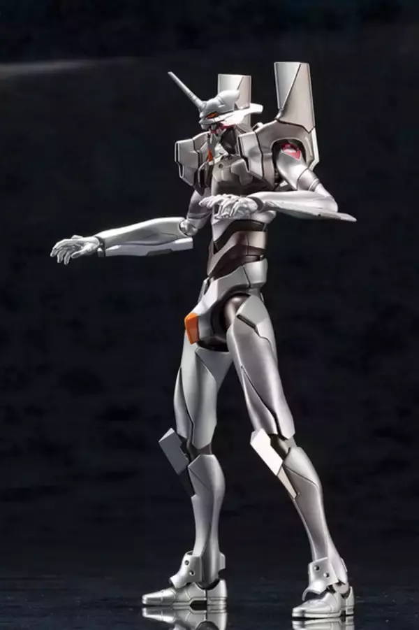 「“メカゴジラ”モチーフのエヴァ初号機が高級感にあふれる！メインカラーの白銀色は豪華塗装済み仕様に」の画像