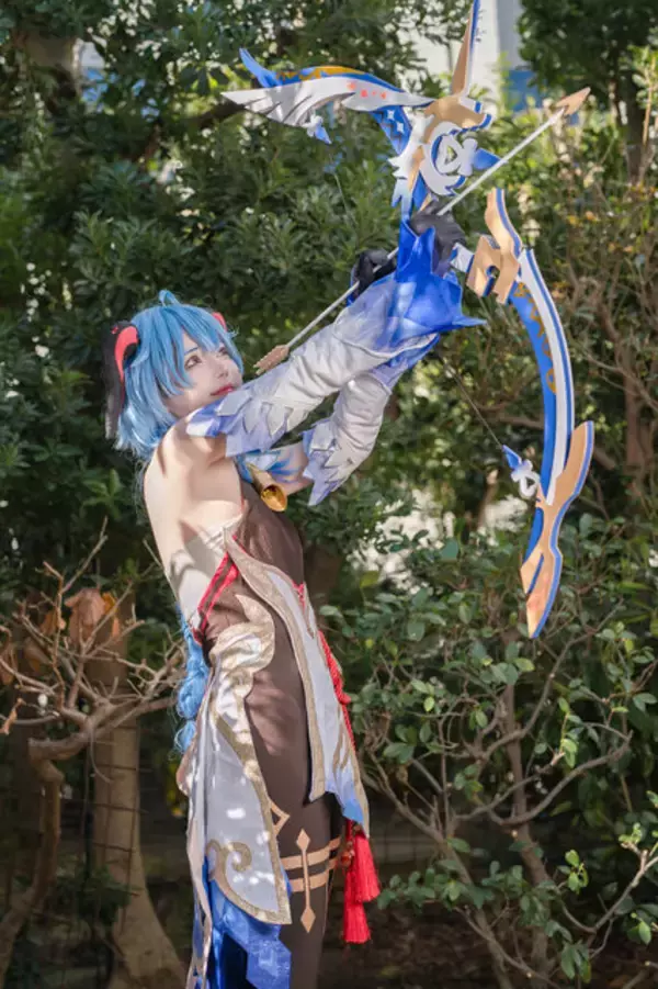 「【コスプレ】『原神』甘雨さんが思わず応援したくなる可愛さ！儚げで優しい笑みに癒される【写真9枚】」の画像