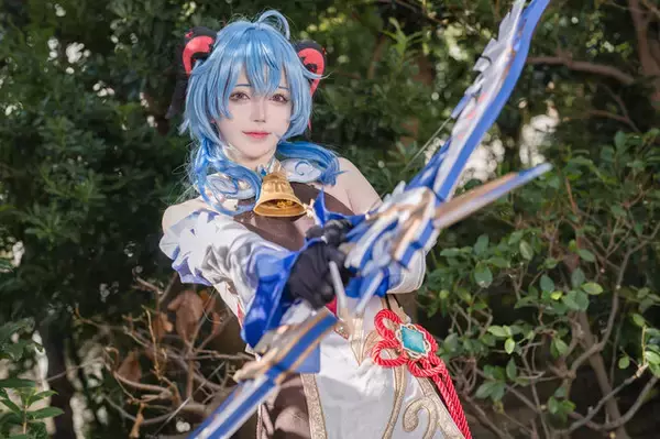 「【コスプレ】『原神』甘雨さんが思わず応援したくなる可愛さ！儚げで優しい笑みに癒される【写真9枚】」の画像