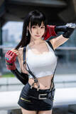 「【コスプレ】『FF7』ティファの美脚が素晴らしい！スレンダーボディから繰り出されるS字カーブの曲線美に見惚れてしまう【写真8枚】」の画像2