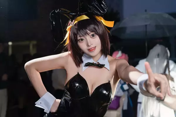 「【コスプレ】「涼宮ハルヒ」バニー併せ、人気ラノベの「このすば」「リゼロ」に『崩スタ』まで！池ハロに集った美麗レイヤー10選【写真27枚】」の画像
