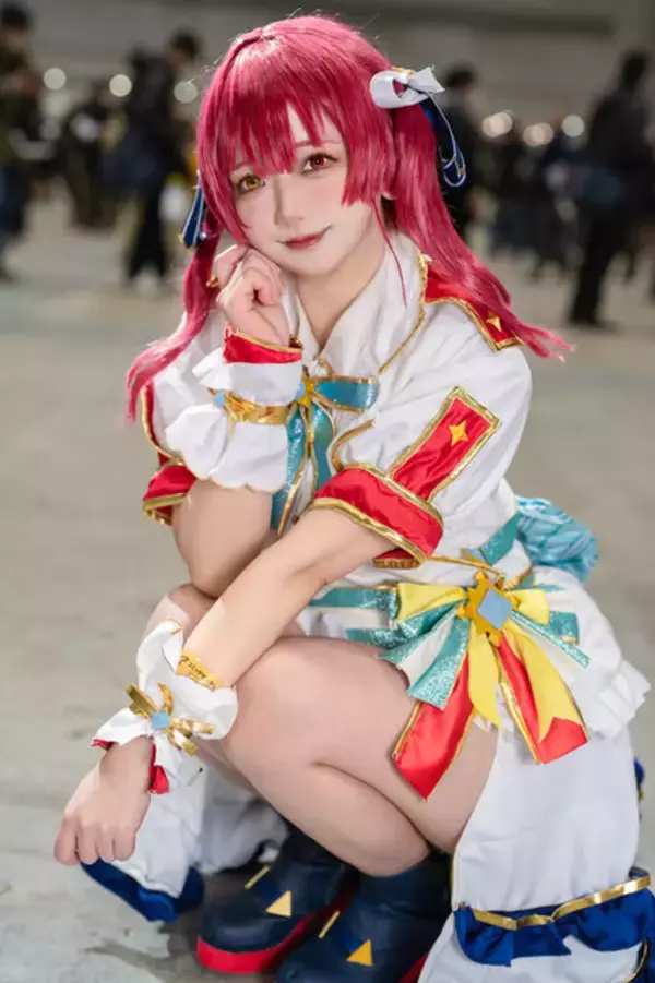「【コスプレ】「星街すいせい」から「物語シリーズ」まで、Vもアニメも人気キャラ勢揃い！2024年冬コミケの美女レイヤーをプレイバック」の画像