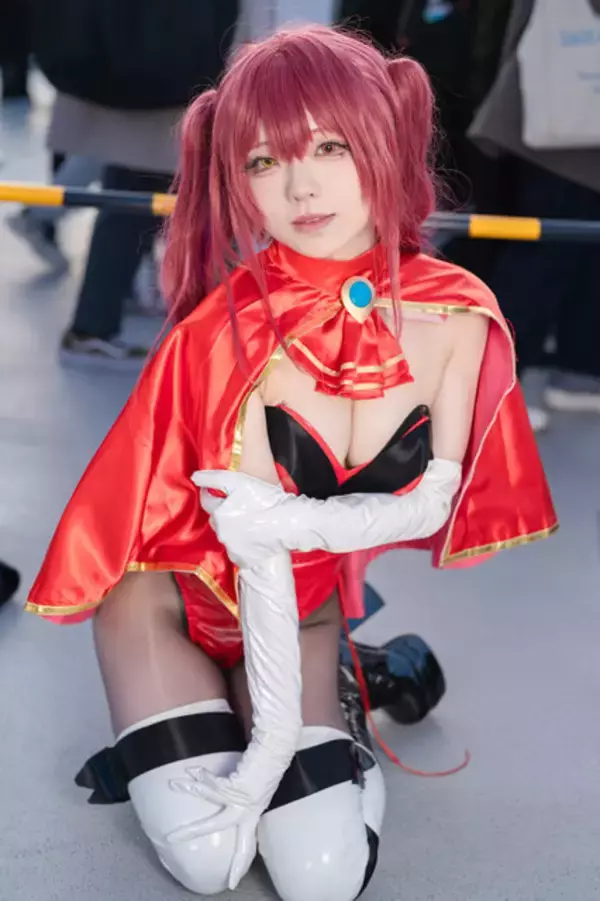 「【コスプレ】「星街すいせい」から「物語シリーズ」まで、Vもアニメも人気キャラ勢揃い！2024年冬コミケの美女レイヤーをプレイバック」の画像