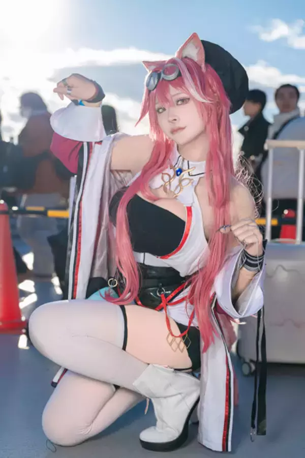 「【コスプレ】「星街すいせい」から「物語シリーズ」まで、Vもアニメも人気キャラ勢揃い！2024年冬コミケの美女レイヤーをプレイバック」の画像