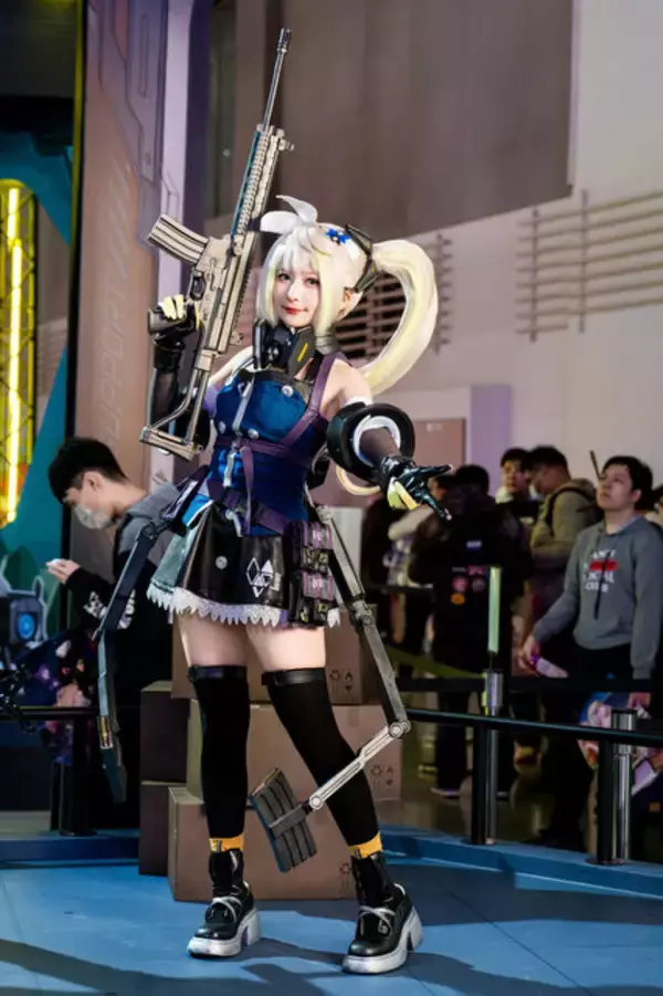 「【コスプレ】愛らしさを体現する台湾美女が凄い！『ドルフロ2』シャークリーがひたすらキュート【写真8枚】」の画像