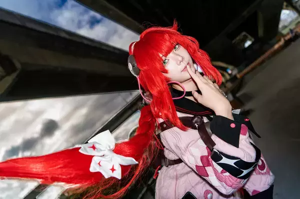 【特集】超広角で見るコスプレの世界がインパクト抜群！バストアップだけじゃない、躍動感と世界観を伝える手法を作例ありで紹介【写真13枚】