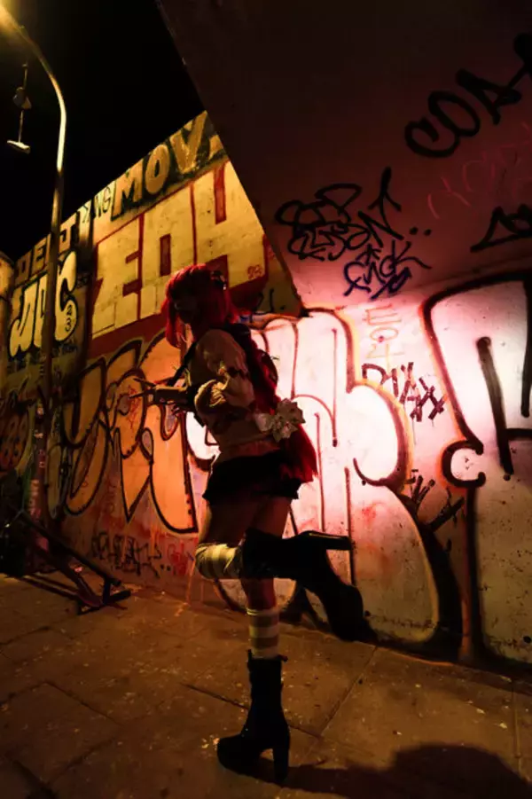 「【特集】超広角で見るコスプレの世界がインパクト抜群！バストアップだけじゃない、躍動感と世界観を伝える手法を作例ありで紹介【写真13枚】」の画像