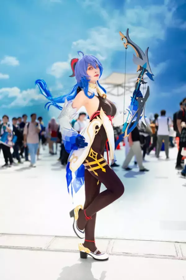 「【コスプレ】『原神』甘雨の躍動感あふれるポージング！演武「シラット」金メダリストの美女レイヤー・KAPI【写真9枚】」の画像