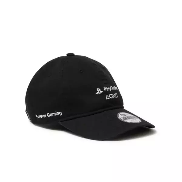 「「PlayStation」×「ニューエラ」コラボいよいよ発売！「△〇×□」マークをデザインしたヘッドウェア、アパレルがお洒落」の画像